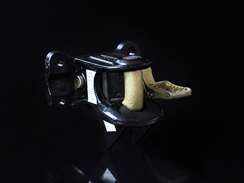 3代單踏(ta)後牽引